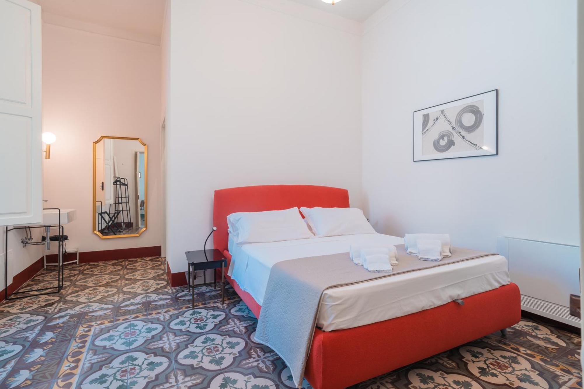Lotus Apartment & Rooftop By Residence Colibri Lecce Bagian luar foto