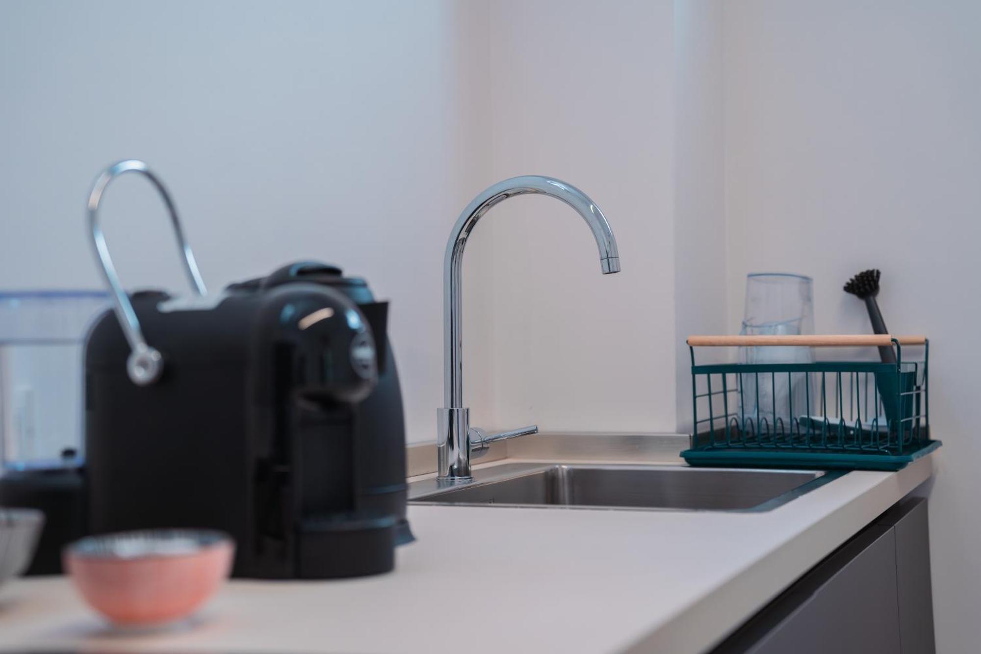 Lotus Apartment & Rooftop By Residence Colibri Lecce Bagian luar foto